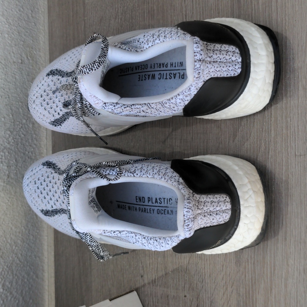Adidas ULTRABOOST 5.0 DNA 😄 - Picture 4 of 8